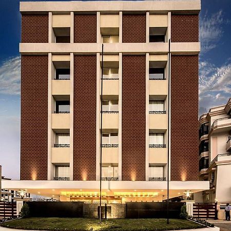 The Altruist Business Hotel Hitech Хидерабад Екстериор снимка