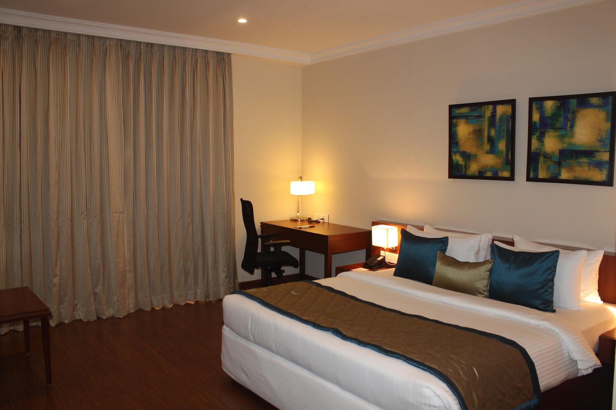 The Altruist Business Hotel Hitech Хидерабад Екстериор снимка