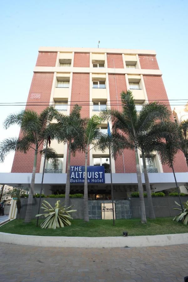 The Altruist Business Hotel Hitech Хидерабад Екстериор снимка
